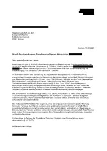 Dies ist ein offizielles Schreiben von der Staatsanwaltschaft Itzehoe, datiert vom 15.01.2026. Der Verfasser legt Beschwerde gegen die Einstellung eines Ermittlungsverfahrens gemäß § 304 StPO ein.